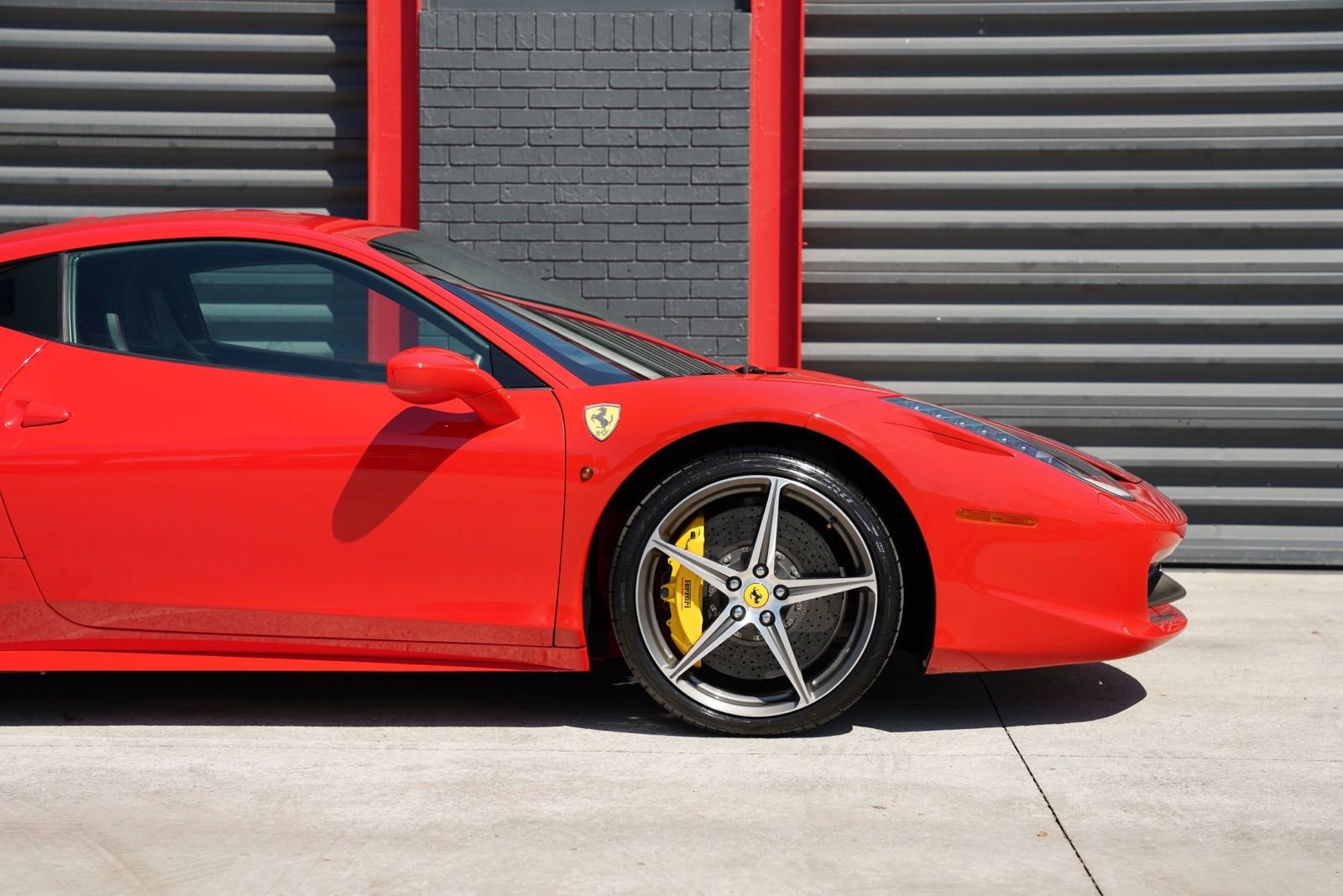 Used 2014 Ferrari 458 Italia Coupe image 19