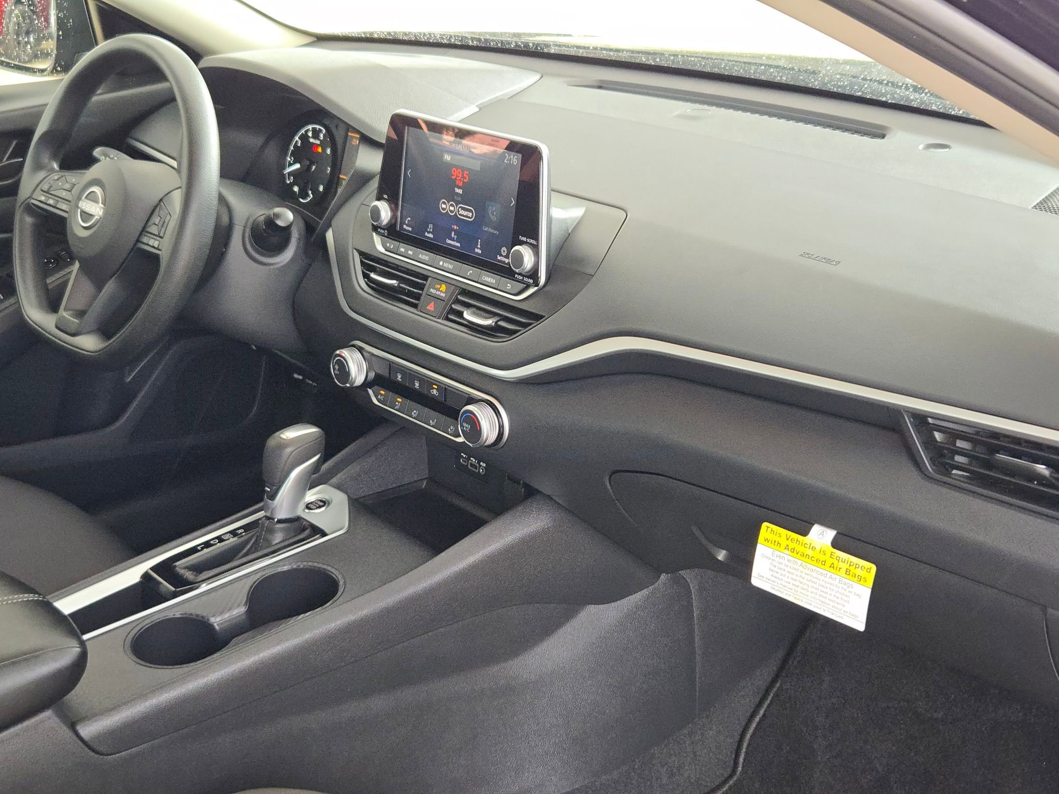 Used 2025 Nissan Altima 2.5 S FWD image 40