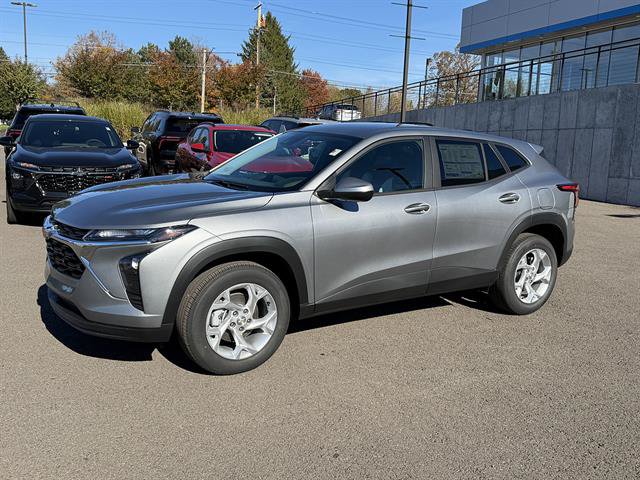 New 2026 Chevrolet Trax LS w/ LS Convenience Package