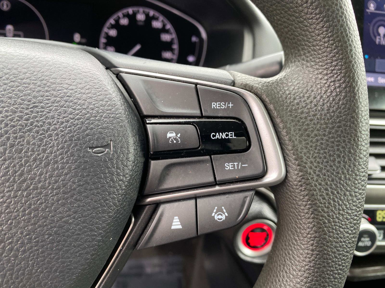 Used 2022 Honda Accord LX image 15