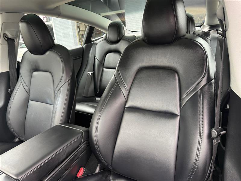 Used 2023 Tesla Model 3 Standard Range RWD image 10