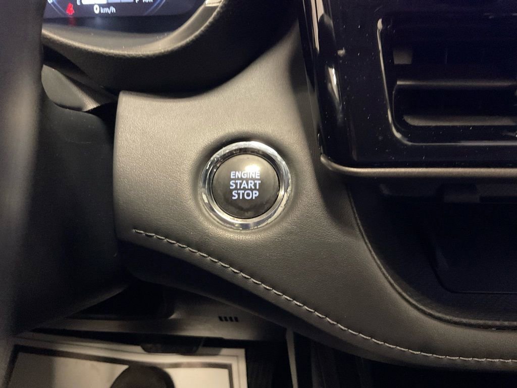 Used 2023 Toyota Highlander Limited image 23