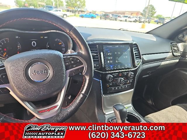 Used 2021 Jeep Grand Cherokee Trailhawk AWD/4WD image 14