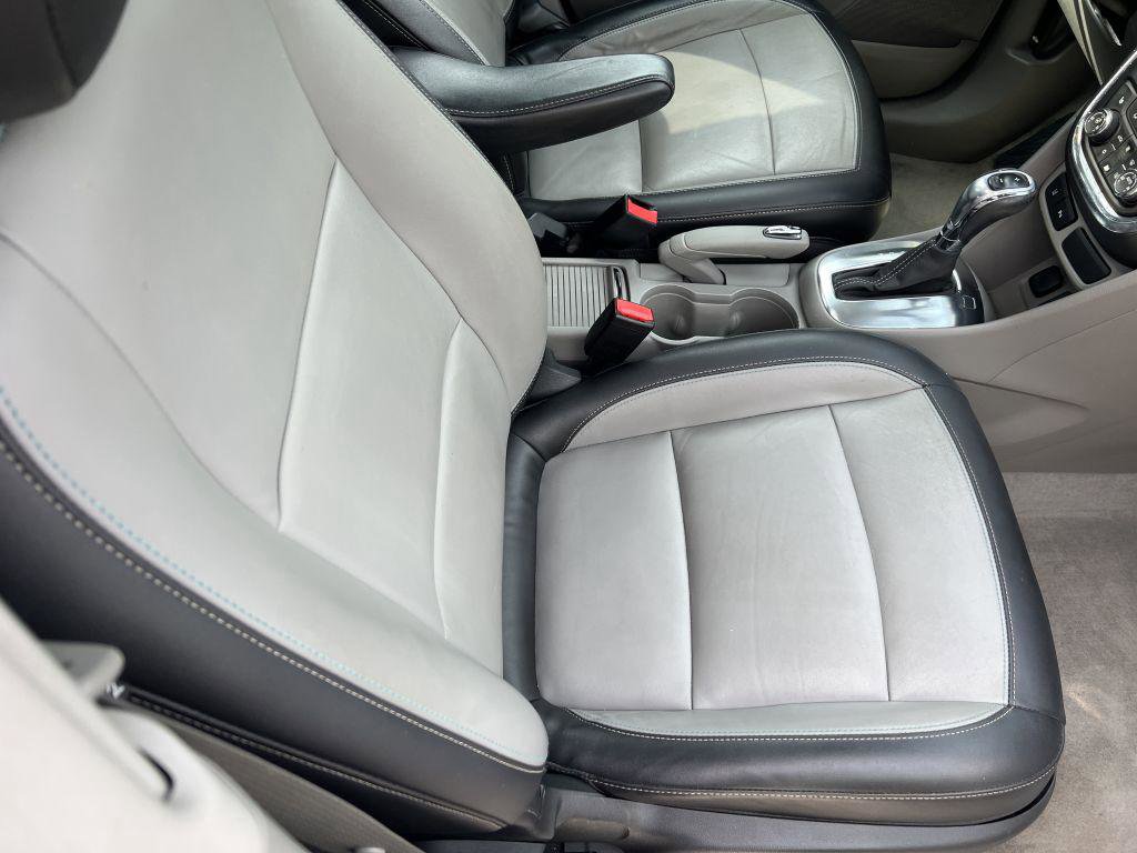 Used 2015 Buick Encore Premium w/ Experience Buick Package image 17