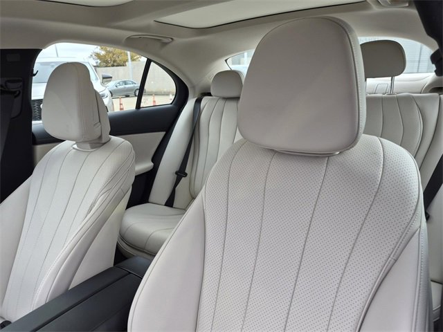 Certified 2025 Mercedes-Benz E 350 4MATIC Sedan image 28
