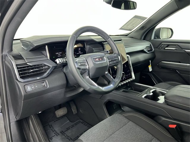 Used 2025 GMC Acadia Elevation image 10