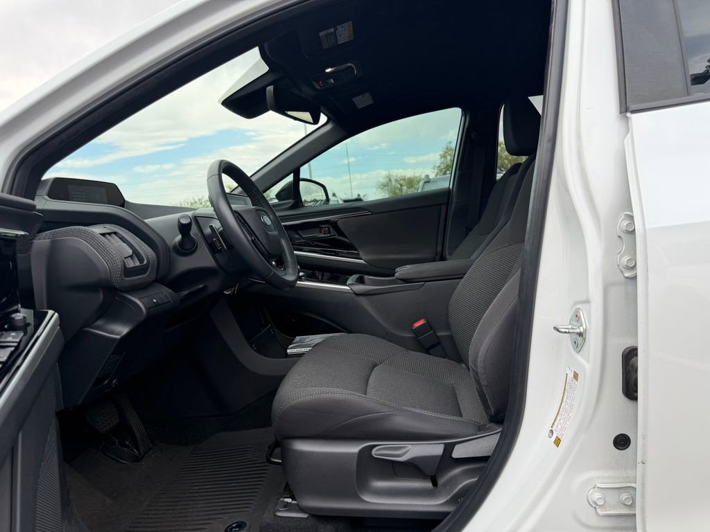 Used 2023 Subaru Solterra AWD image 6