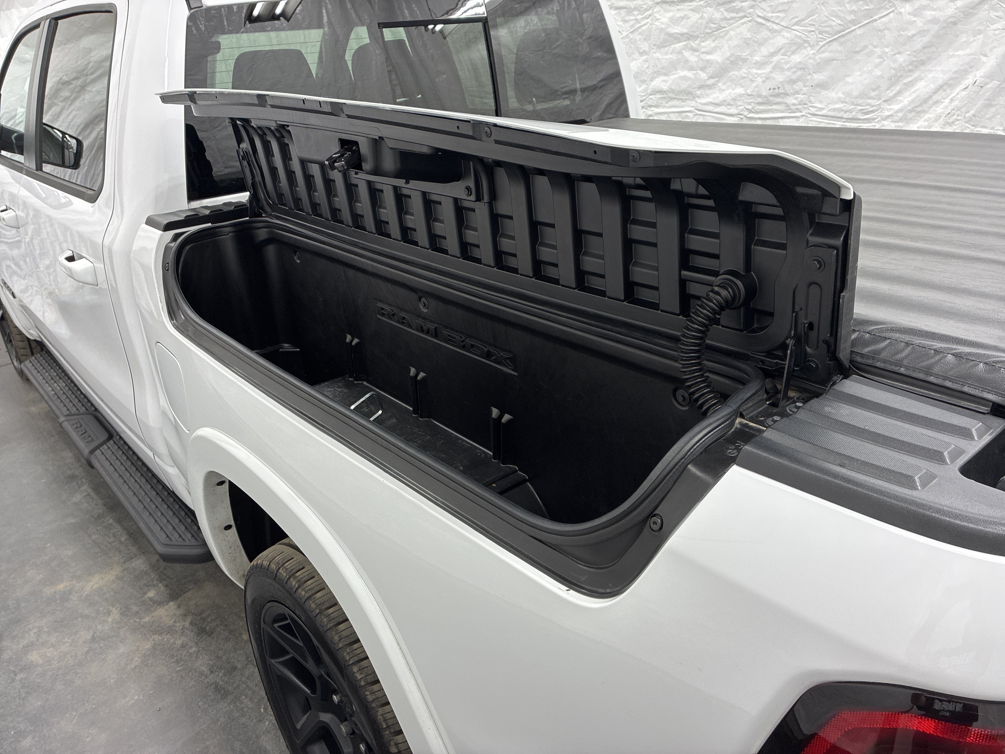 Certified 2021 RAM 1500 Laramie AWD/4WD image 7