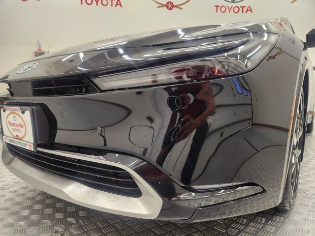 New 2026 Toyota Prius Plug-In Hybrid image 12
