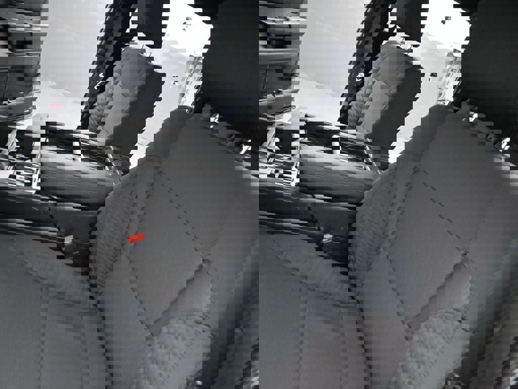 New 2026 Toyota Tundra SR image 9