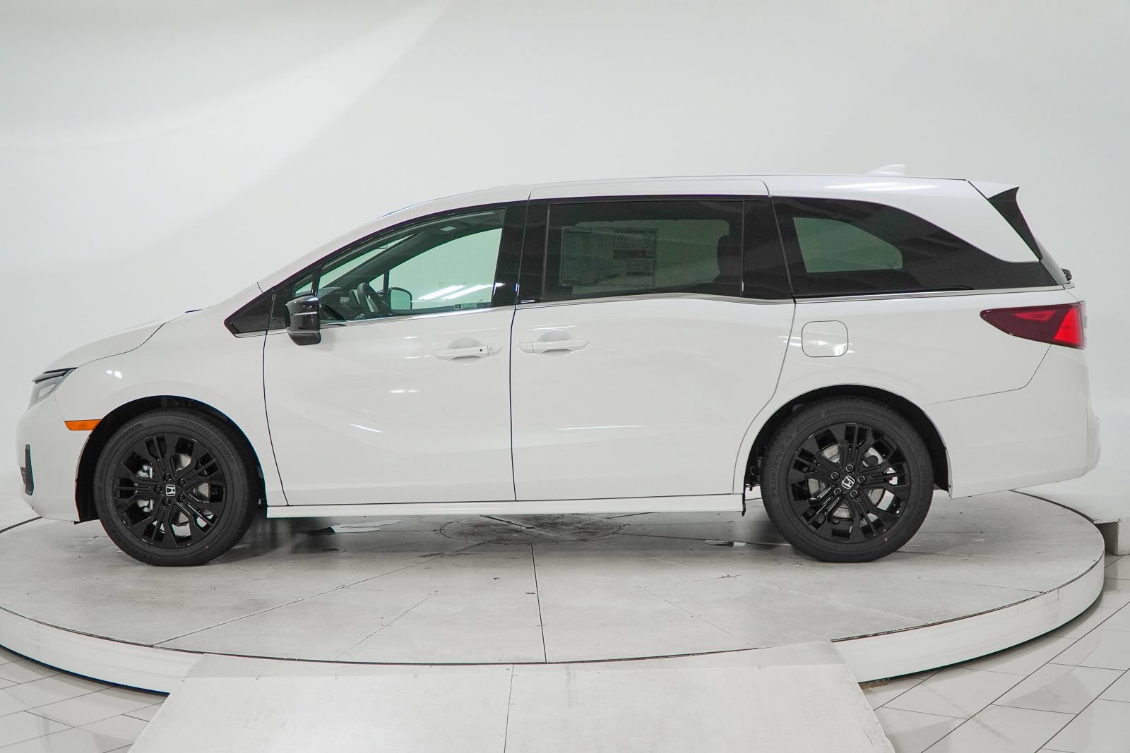 New 2026 Honda Odyssey Sport-L image 5