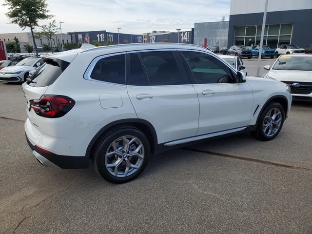 Used 2024 BMW X3 sDrive30i w/ Premium Package RWD video 3