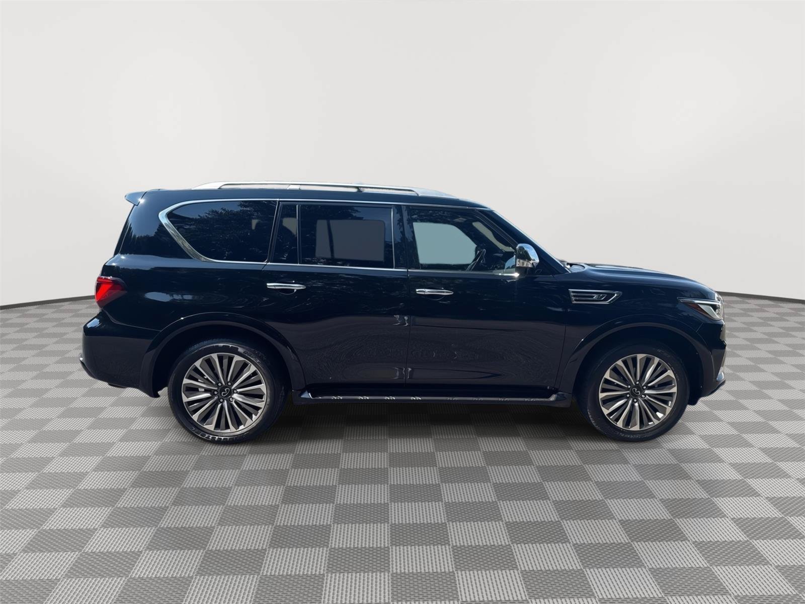 Used 2022 INFINITI QX80 Sensory w/ All-Season Package AWD/4WD image 5