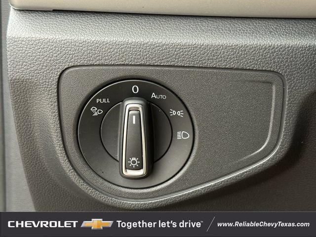 Used 2022 Volkswagen Atlas Cross Sport SE AWD/4WD image 24