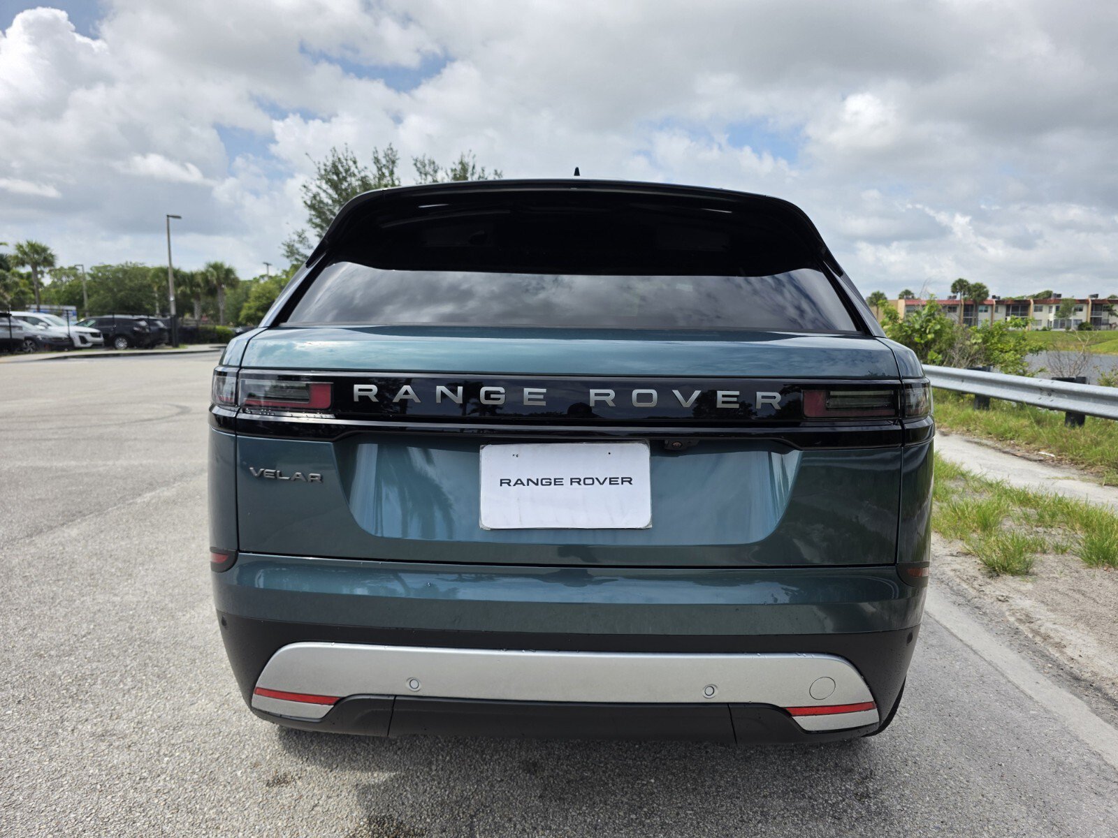 Used 2026 Land Rover Range Rover Velar S AWD/4WD image 6