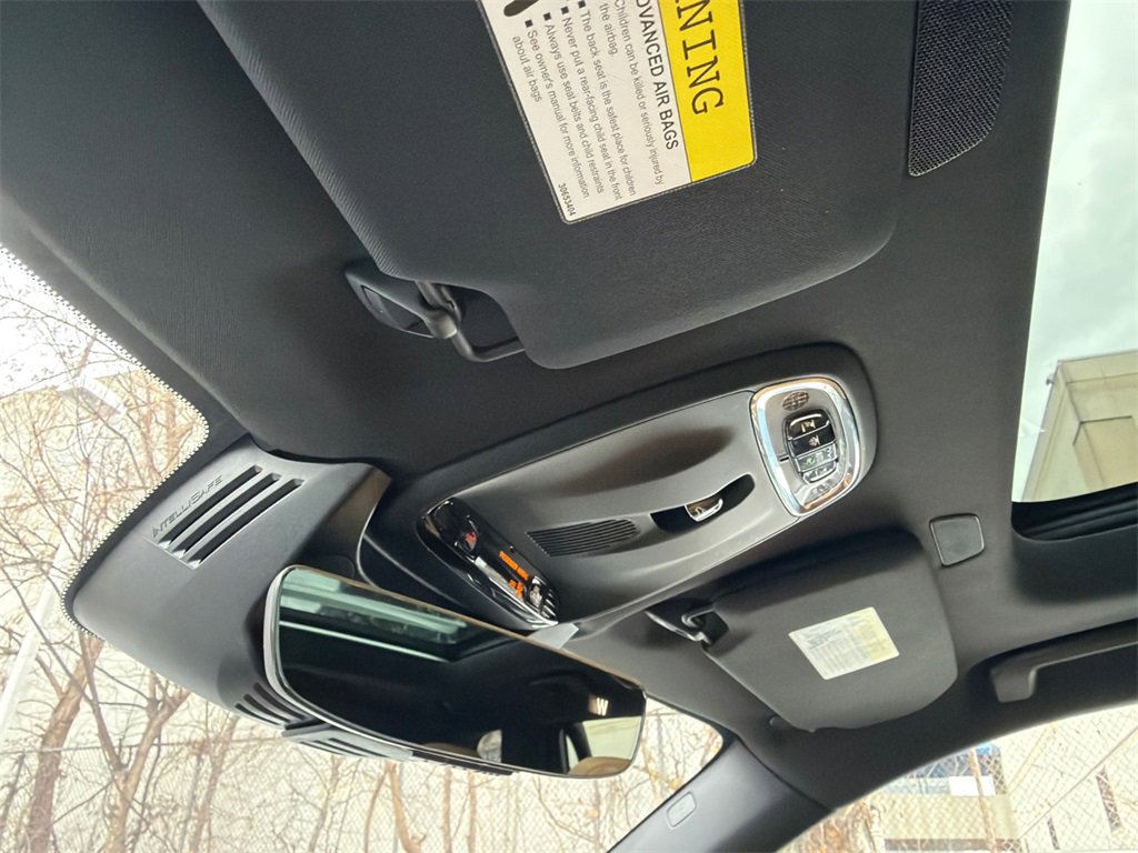 Used 2016 Volvo XC90 T6 Momentum image 35