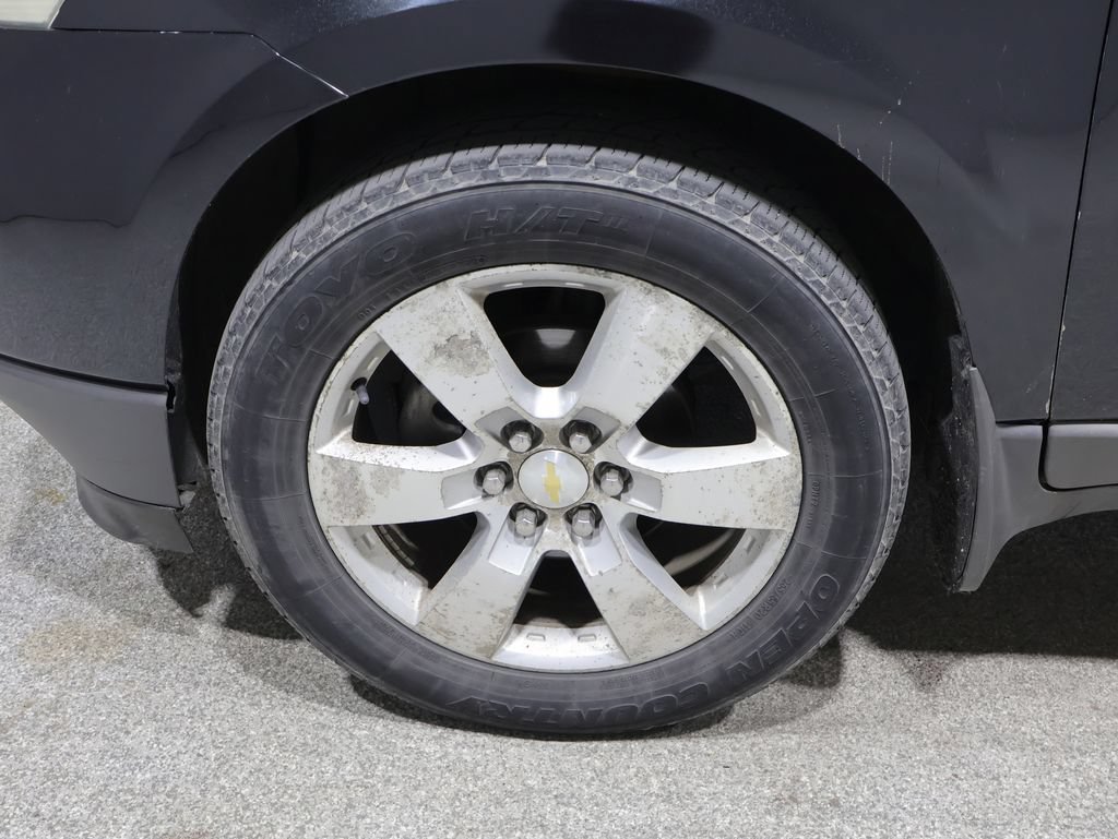 Used 2011 Chevrolet Traverse LTZ AWD/4WD image 22