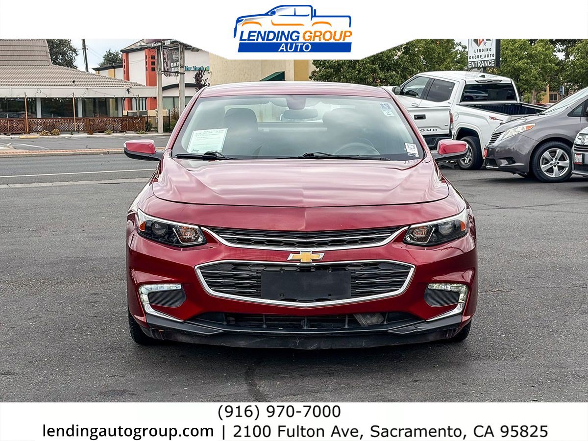 Used 2017 Chevrolet Malibu LT FWD image 6