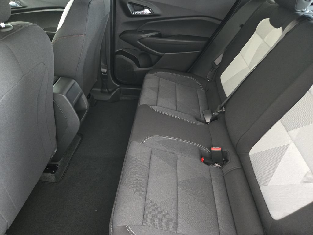 New 2026 Chevrolet Trax RS w/ Driver Confidence Package FWD image 33