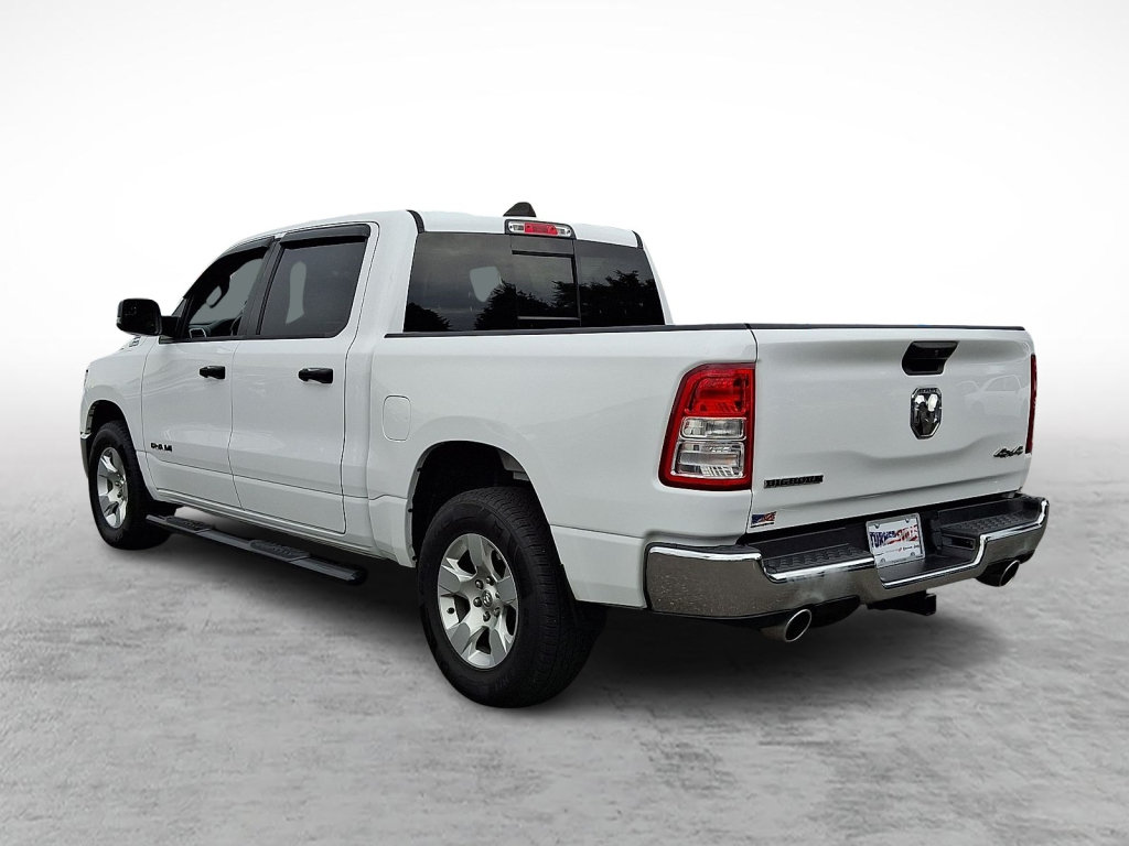 Used 2023 RAM 1500 Big Horn AWD/4WD image 3