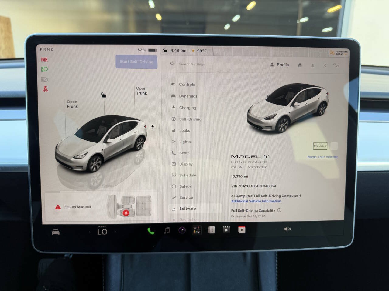 Used 2024 Tesla Model Y Long Range AWD/4WD image 11