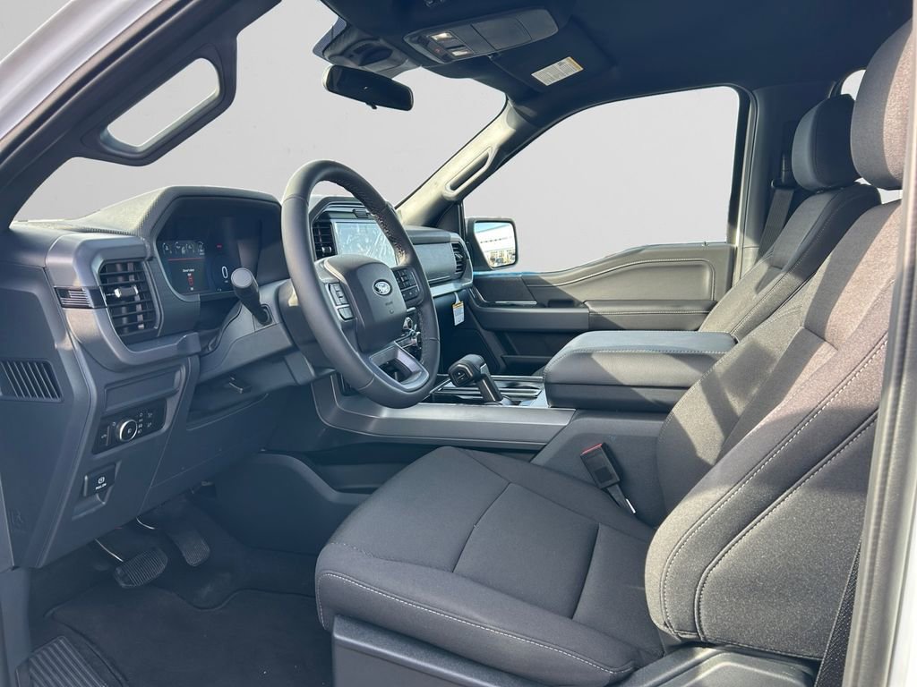 Used 2026 Ford F150 XLT w/ XLT Black Appearance Package image 11