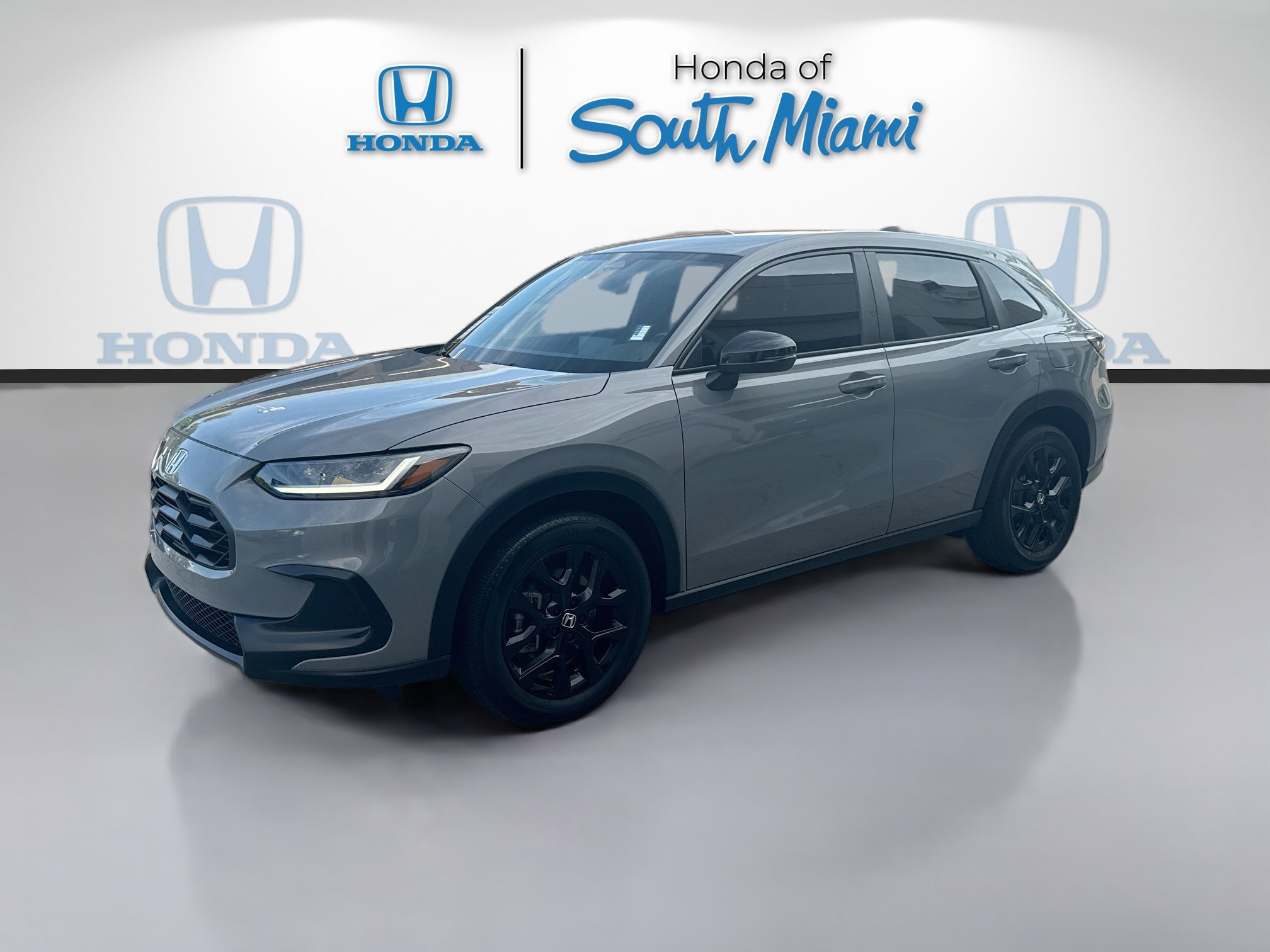 Certified 2025 Honda HR-V Sport image 3