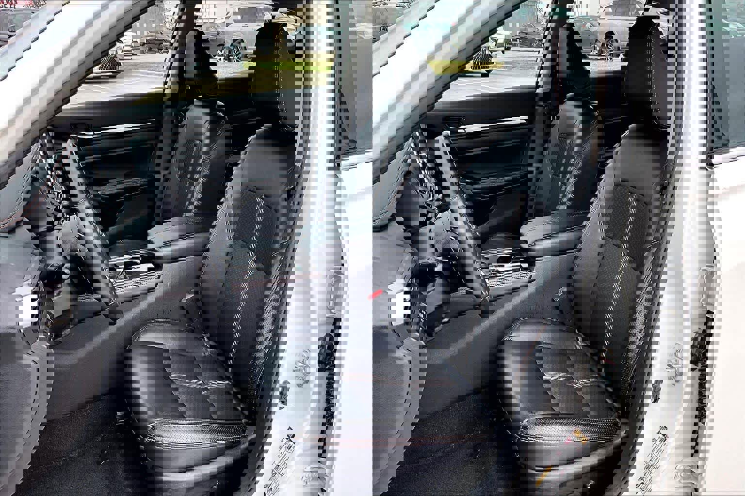 Used 2024 Nissan Altima 2.5 SR image 8