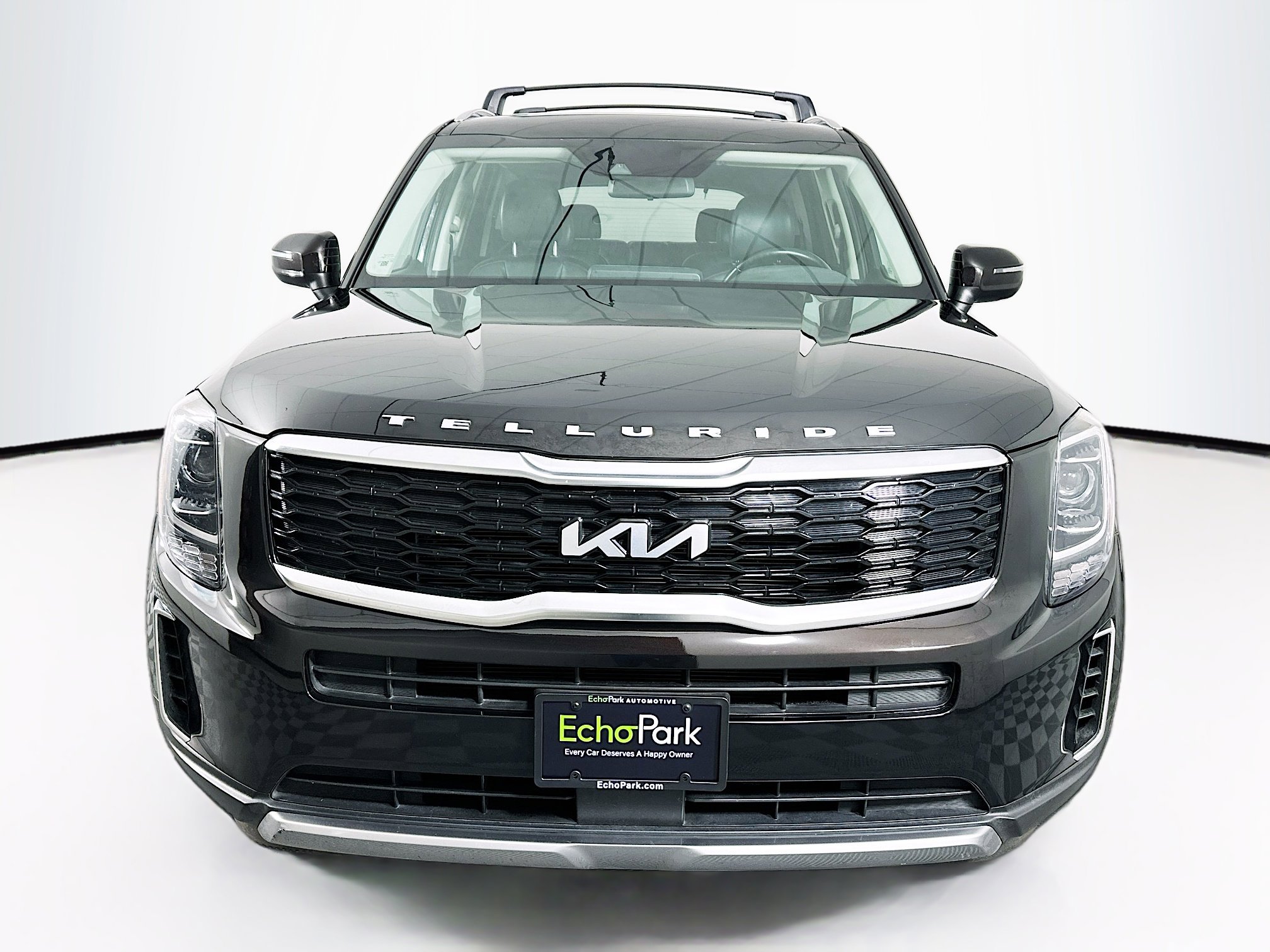Used 2022 Kia Telluride S image 2