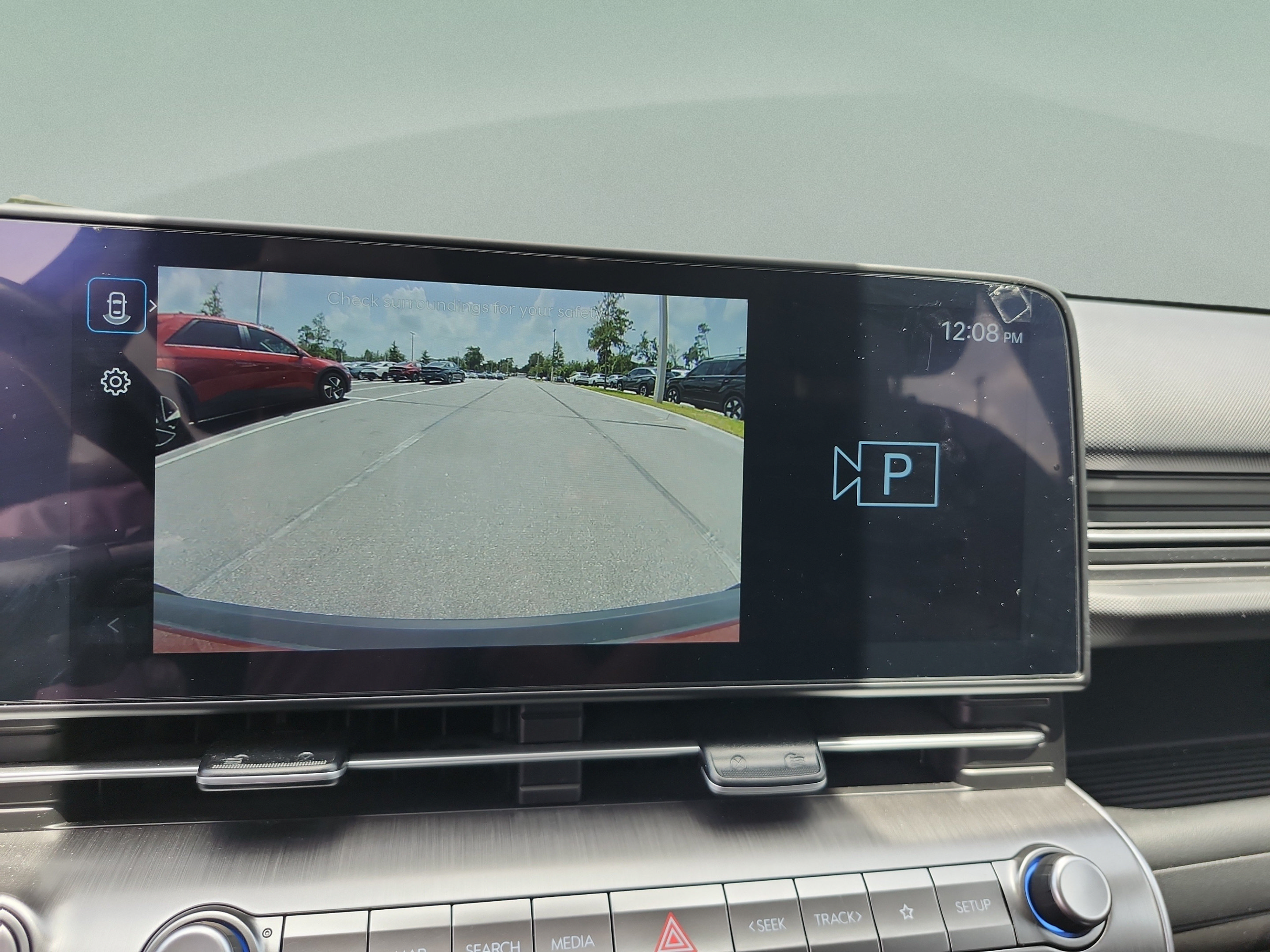 Certified 2024 Hyundai Kona SEL w/ Convenience Package FWD image 24