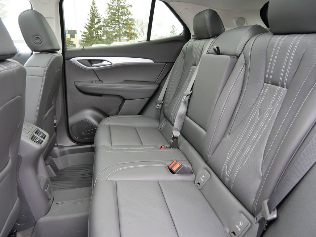 New 2026 Buick Envision Avenir image 33