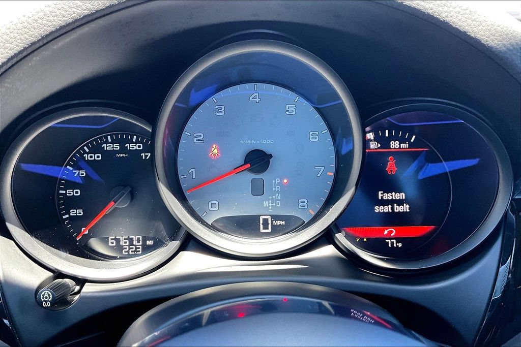Used 2018 Porsche Macan S AWD/4WD image 25
