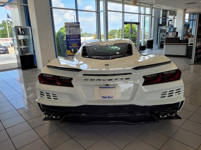 New 2025 Chevrolet Corvette E-Ray image 9