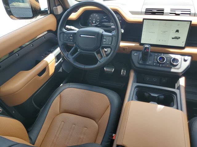 Certified 2024 Land Rover Defender 130 X AWD/4WD image 17
