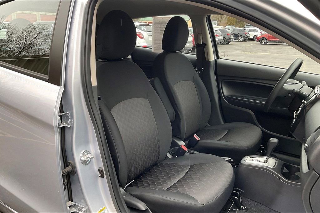 Used 2024 Mitsubishi Mirage LE image 7