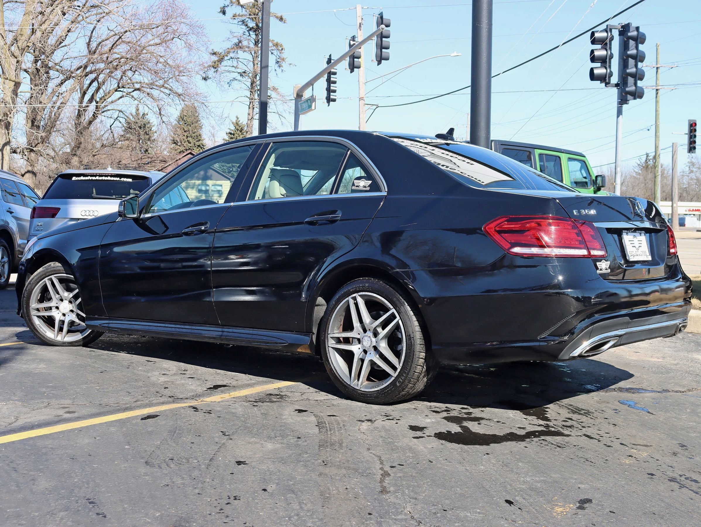 Used 2014 Mercedes-Benz E 350 E 350 4MATIC Sedan 4D image 10
