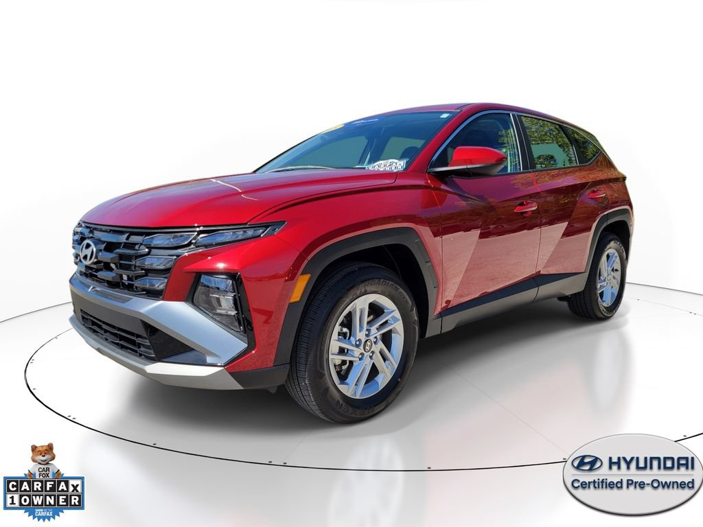 Used 2025 Hyundai Tucson SE AWD/4WD image 2