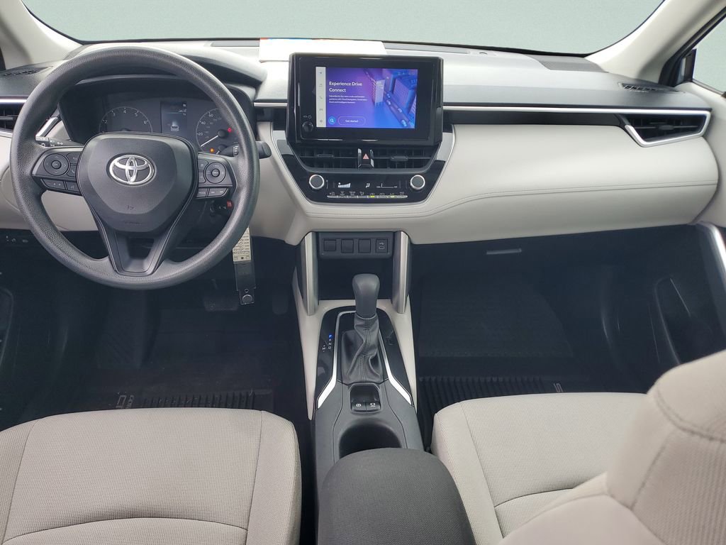 Used 2023 Toyota Corolla Cross L AWD/4WD image 11