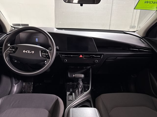Used 2023 Kia Niro LX FWD image 49
