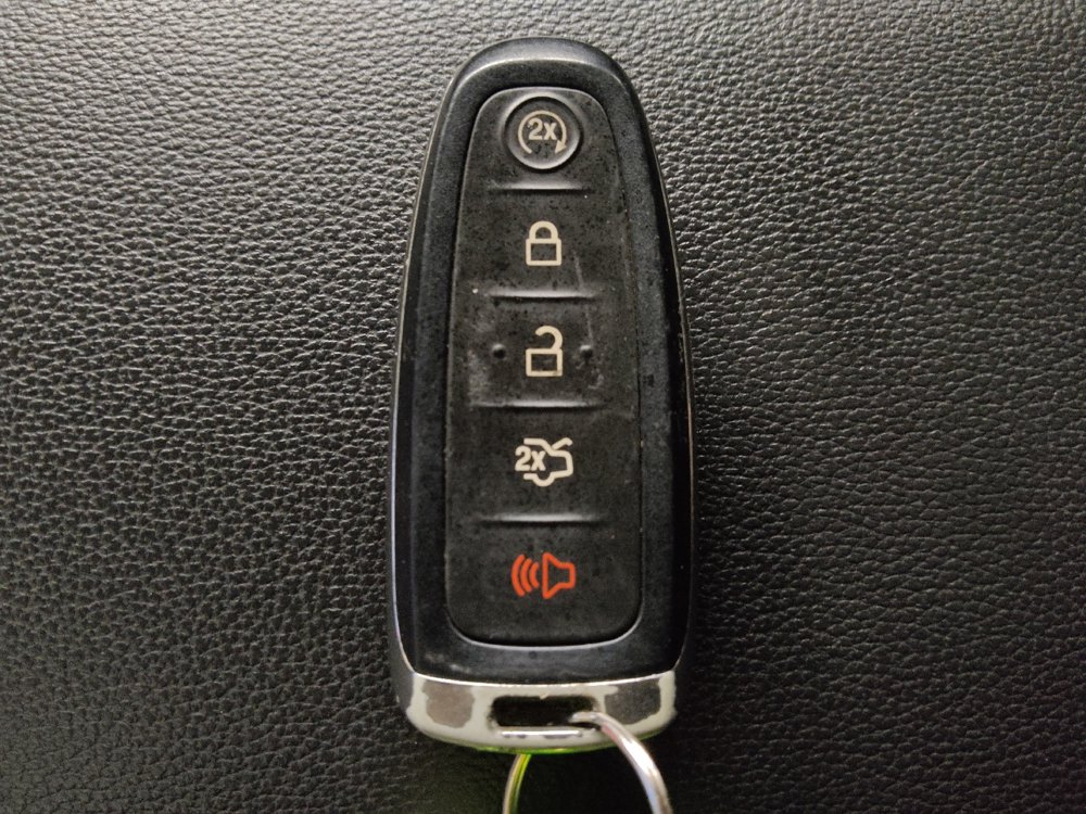 Used 2019 Ford Escape SEL image 32