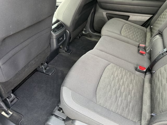 Used 2025 Nissan Pathfinder SV FWD image 12
