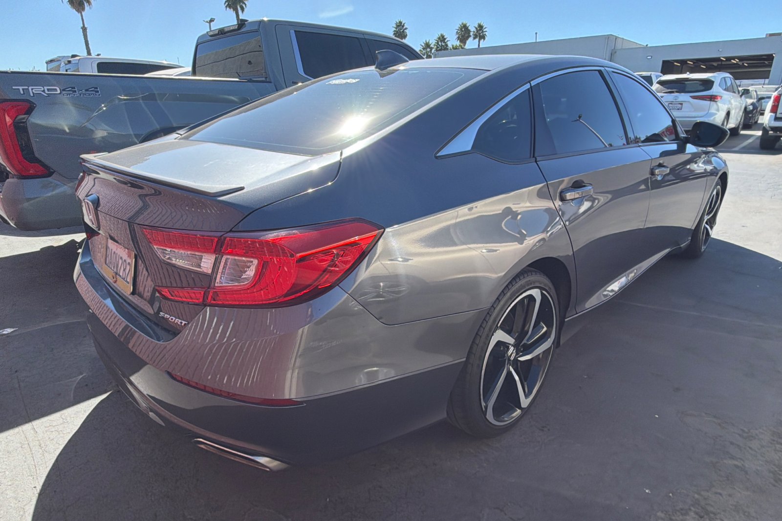 Used 2018 Honda Accord Sport image 5