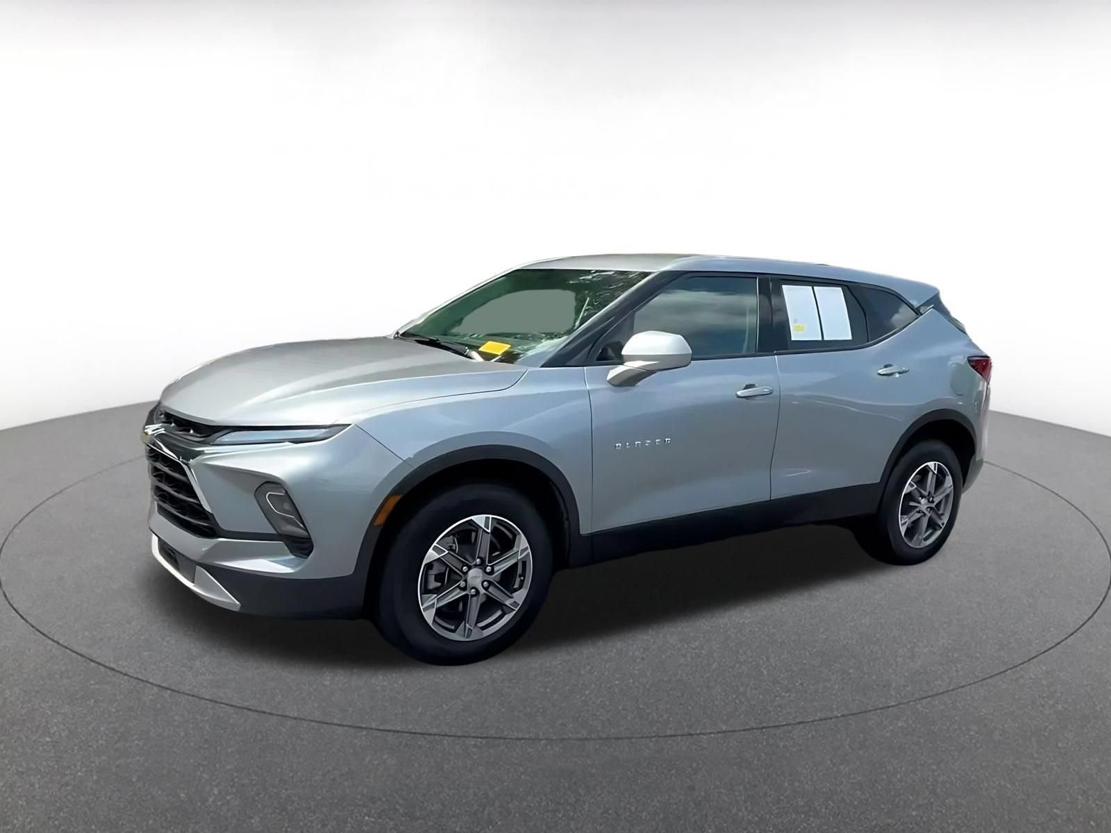 Used 2026 Chevrolet Blazer LT AWD/4WD image 7