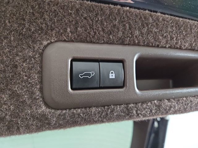 Used 2020 Lexus RX 450h AWD w/ Premium Package image 36