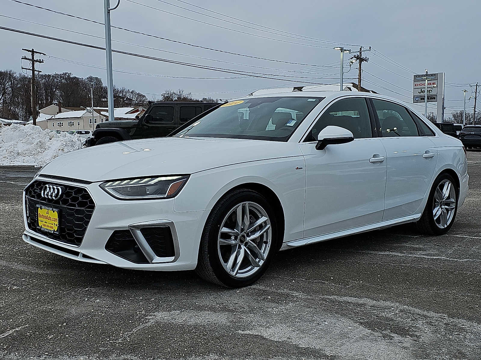 Used 2024 Audi A4 2.0T Premium w/ Convenience Package image 3