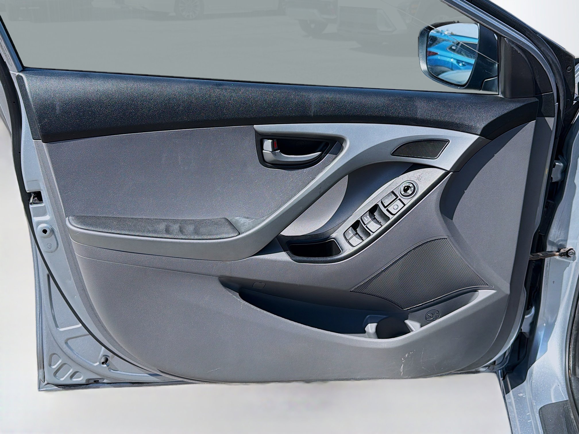 Used 2016 Hyundai Elantra SE image 19