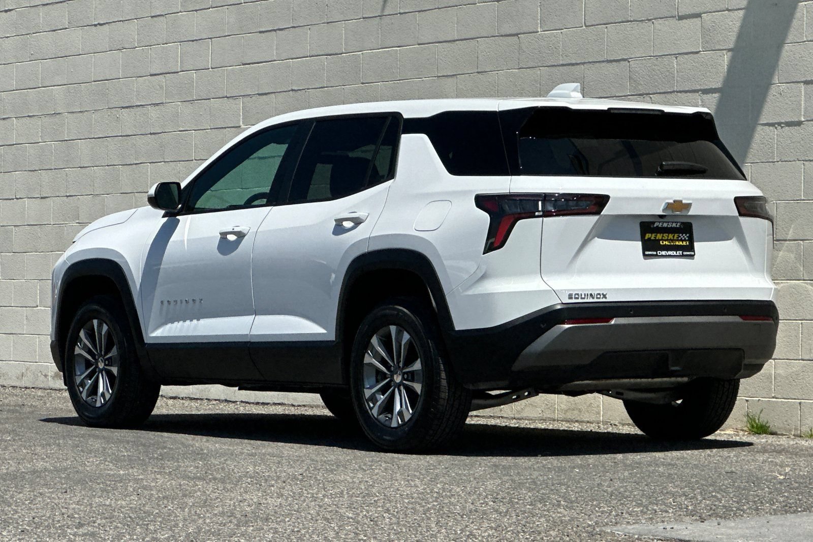 Certified 2026 Chevrolet Equinox LT FWD image 6