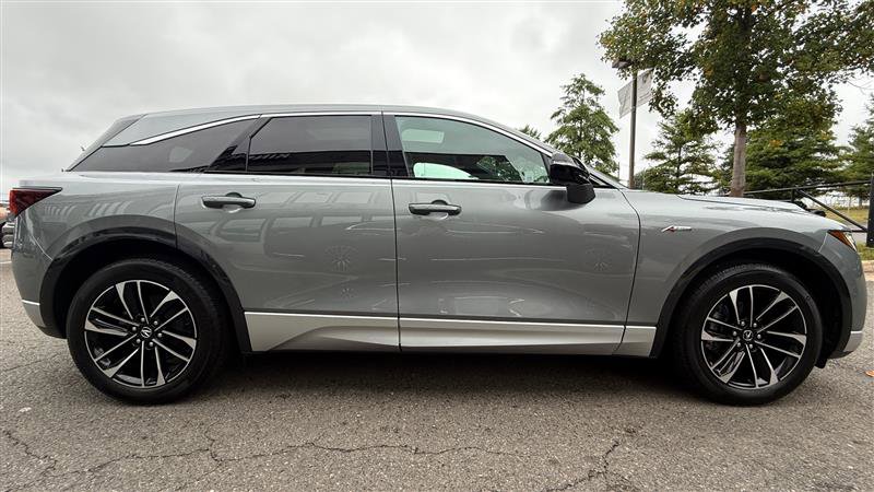 Used 2024 Acura ZDX A-Spec image 7