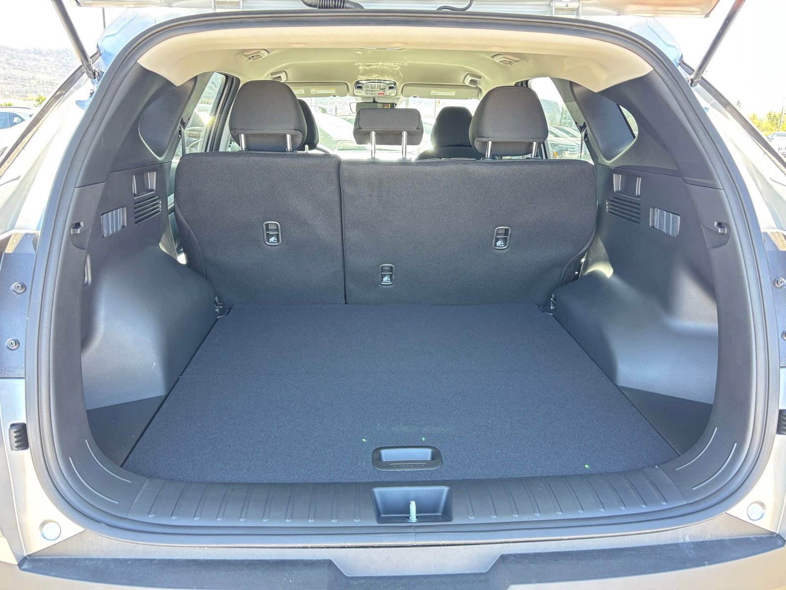 New 2026 Hyundai Tucson Blue SE image 19