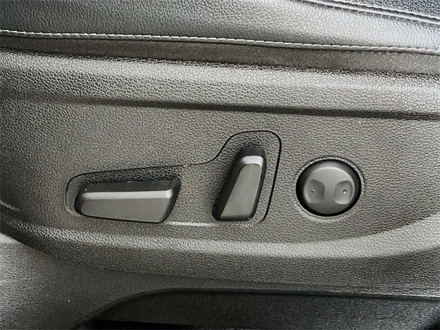 Used 2022 Kia Telluride EX w/ EX Premium Package image 11